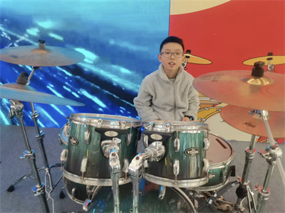 �������´������ͼƬ