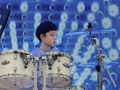 �������´������ͼƬ