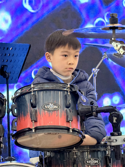 �������´������ͼƬ