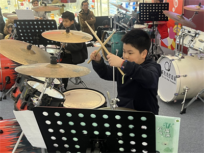 �������´������ͼƬ