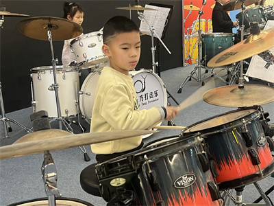 �������´������ͼƬ