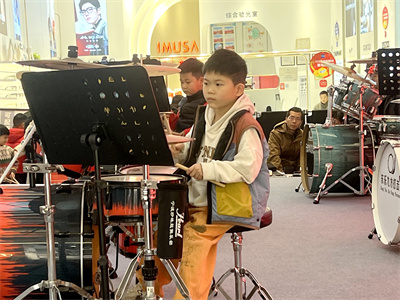 �������´������ͼƬ